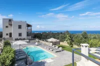 Villa Aris: A Serene Experience, 3BRs, Pool & BBQ - Ocean View