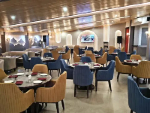 JK Clarks Exotica - Centrally Located with Stunning Valley View Hoteles en Distrito de Chamba