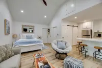 Whittier Hills by Disney, La, Hollywood and Beach! Hotels in Whittier