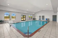 北小石城希爾頓斯帕克酒店 - 泳池