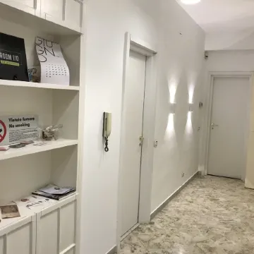 Room 110 Bari -Guesthouse-