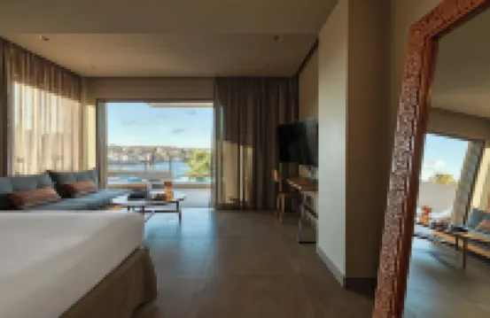 Castello Infinity Suites - Adults Only