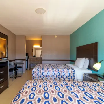 Woodfield Inn & Suites Hotel O, Yoakum TX 111