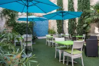 Hôtel l'Herbier d'Orange Hotels in Orange