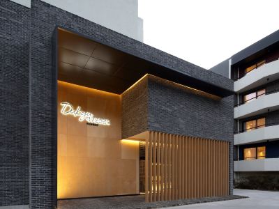 Dukgu Oncheon Condo