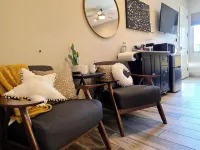 Lake Powell Starry Themed Suite near Antelope Canyon, Unit #2