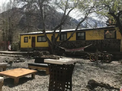 Hostal Piolet Hotel a 