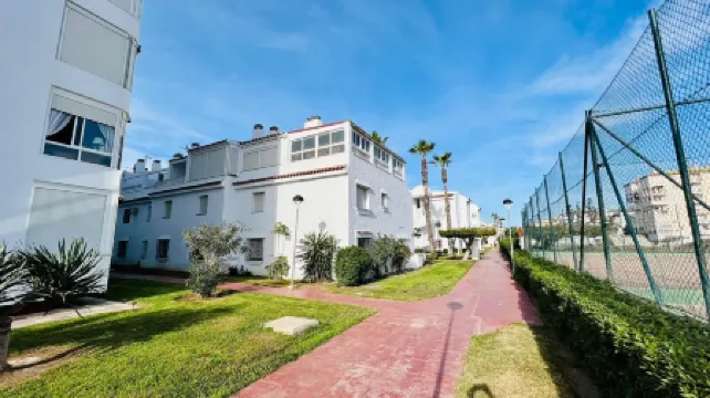 Apartamento Brisa de Laguna en Torrox Costa by At