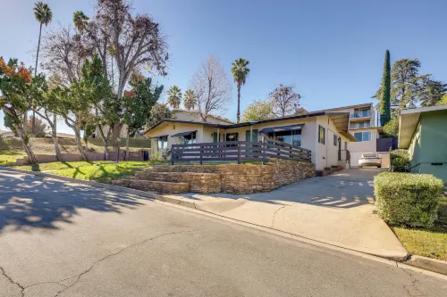 1 Mi to Llumc! Loma Linda Home w/ Shared Patio