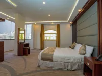 MG Crown Hotel 1 Hotels near Mount Uhud