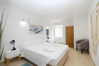 Z 01 - Bedroom 1 in Gil Vicente Guest Rooms - Pensions