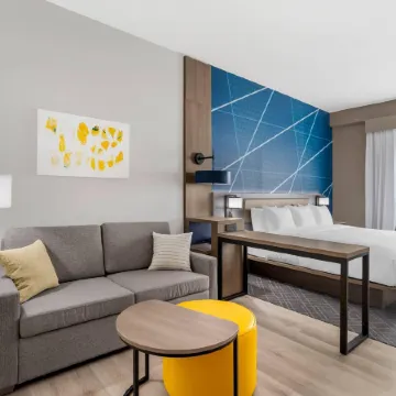 Comfort Suites Central Valley
