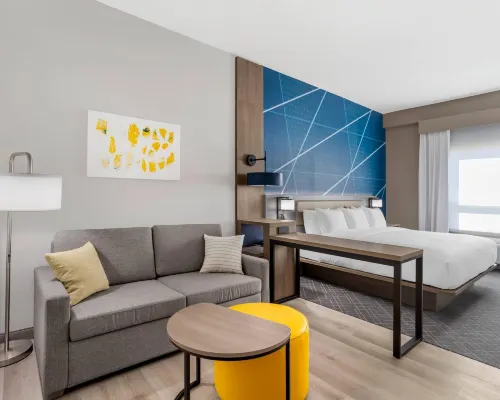 Comfort Suites Central Valley Hotels in Orange County