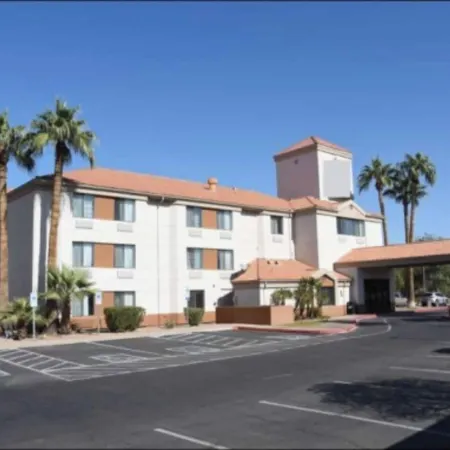 Sky Harbor Airport Inn