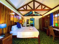 Rainbow Bay Beach & Dive Resort - parcheggio