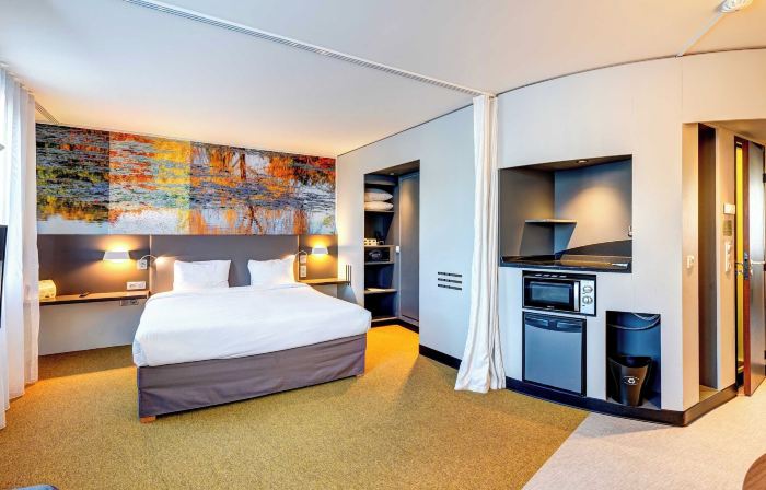 B&B HOME Rueil-Malmaison Gare