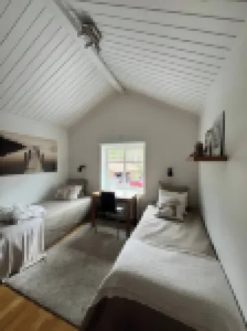 Luxurious Lakefront Villa in Tällberg With Private Sauna & Jetty Hotels in 