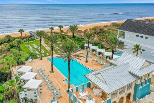 Palm-surrounded Stunner With Enclosed Pool & Water Views - Dog-friendly