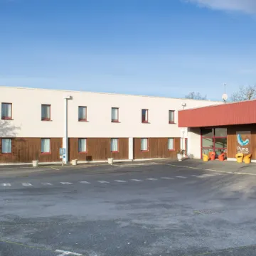 Brit Hotel Confort Bressuire