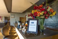 Holiday Inn Express SANDTON - WOODMEAD by IHG - bar