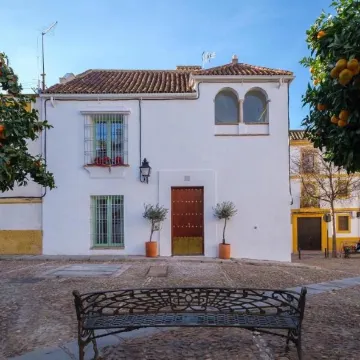 Apartamentos Los Patios de la Judería