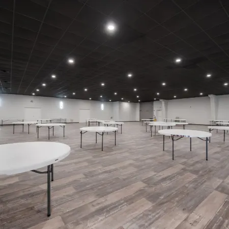 Clarion Pointe Marshall