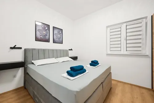 House Villa Zvonko Near NP Krka - Homestays