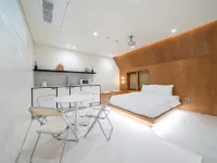 Stay Episode in Suwon Hwaseong Hannggong 西将台周辺のホテル
