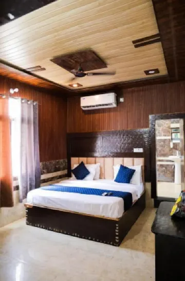 Hotel Luxury Palace Vrindavan