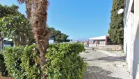 Rooms and Studios Villa Rossella 2 Hotels in 