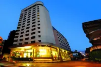 五月花大飯店 合艾火車站（Hat Yai）附近的飯店