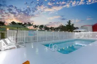Daebudo Beach Herb Pension - piscine