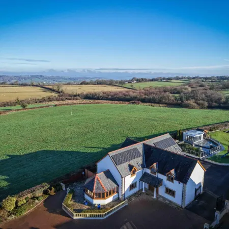 Knights Rest - 4 Bed Holiday Home - Princes Gate