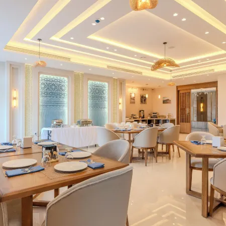 Golden Pillar Hotel