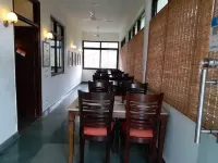 Home in the Hills, Resort & Restaurant