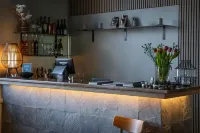 Postmaster Hotel