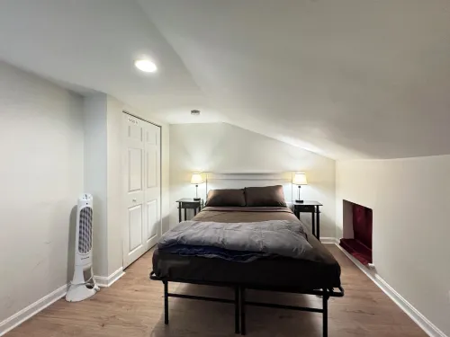 Entire Unit-5Min to M&TBank Camden Yards - Condos
