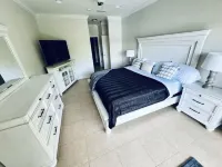 Smith Lake Stay with Water Views, Pool and Spa Bath 3Bd 2Bath