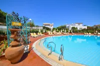 Grand Hotel Terme di Augusto - С бассейном