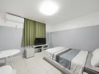 Yeosu Romance Motel Hotels near Seokcheon Buddhist Temple