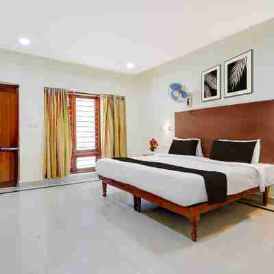 Deluxetownhouse Oak Thiruvallam Lakeview Rooms