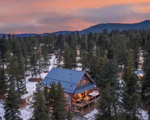 Royal Elk Lodge Hotels in Bailey