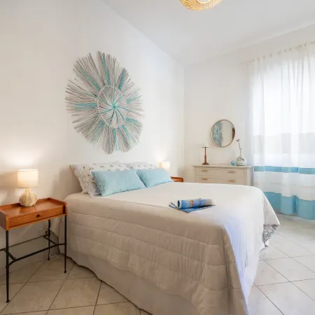 First-floor apartment just steps from the sea