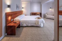 Hotel GHT Simeon - balcony