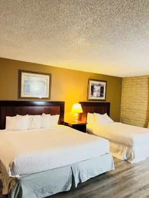Travelodge by Wyndham Canyonville - parking