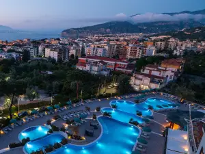 Popular Family Hotels in Campania