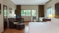 Park Inn by Radisson Serviced Apartments, Lagos VI - balcony