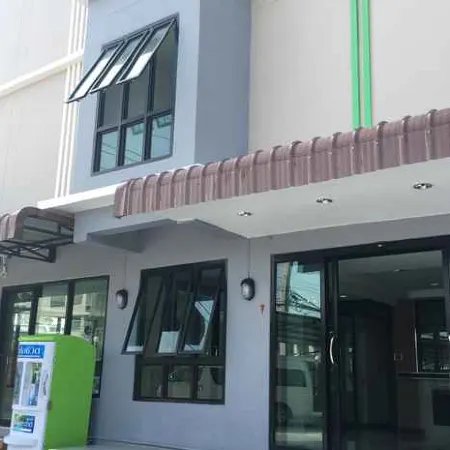 Sutharnlai Apartment