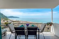Corfu Glyfada Menigos Resort No01