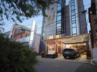Stay RomanticTrip_Hostel โรงแรมใกล้ซ็อกบิงโก
